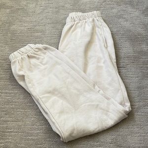 Brandy Melville Rosa Sweatpants